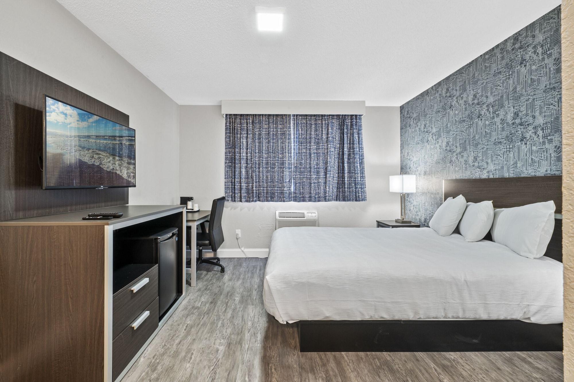 Super 8 By Wyndham Watertown/Cambridge/Boston Area Hotel Eksteriør billede